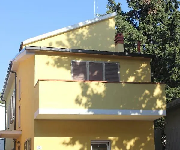 Casa Made Casa de hóspedes